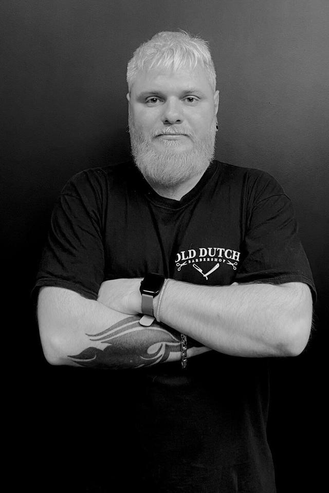 Top barber Igor